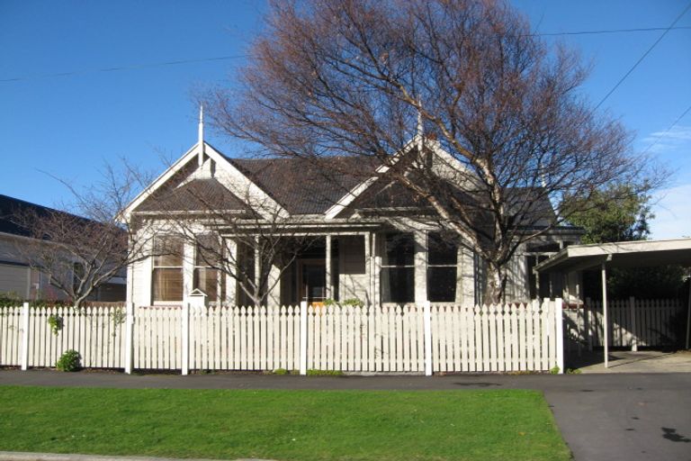 Photo of property in 24 Albert Street, Saint Clair, Dunedin, 9012