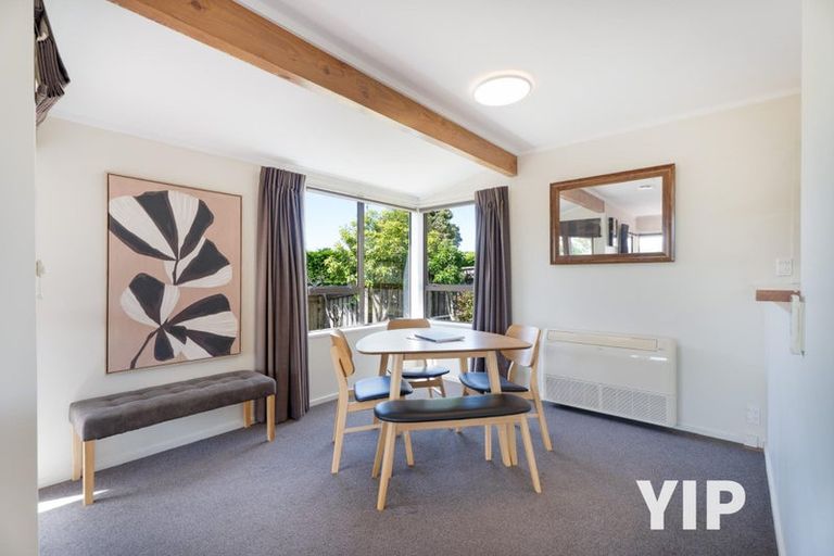 Photo of property in 30 Guadeloupe Crescent, Grenada Village, Wellington, 6037