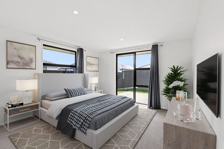 Photo of property in 28 Chatsworth Avenue, Rangiora, 7400