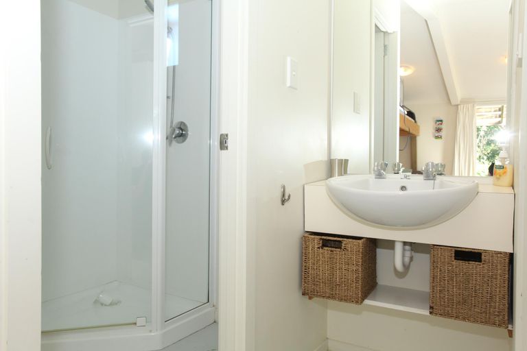 Photo of property in 26 Wainui Road, Raglan, 3225