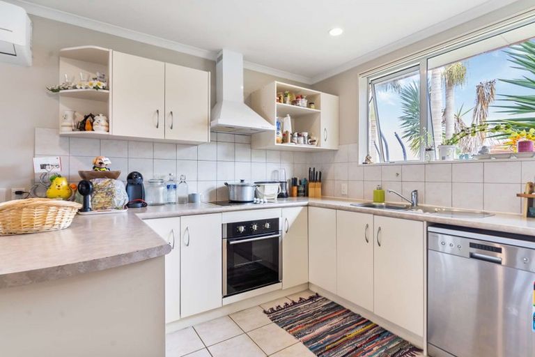 Photo of property in 7 Nykki Place, Papakura, 2110