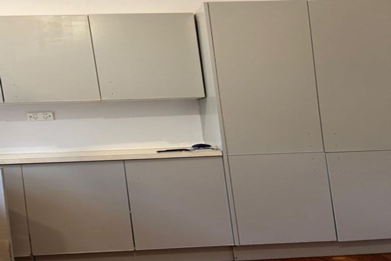 Photo of property in 6 Otaki Street, Miramar, Wellington, 6022