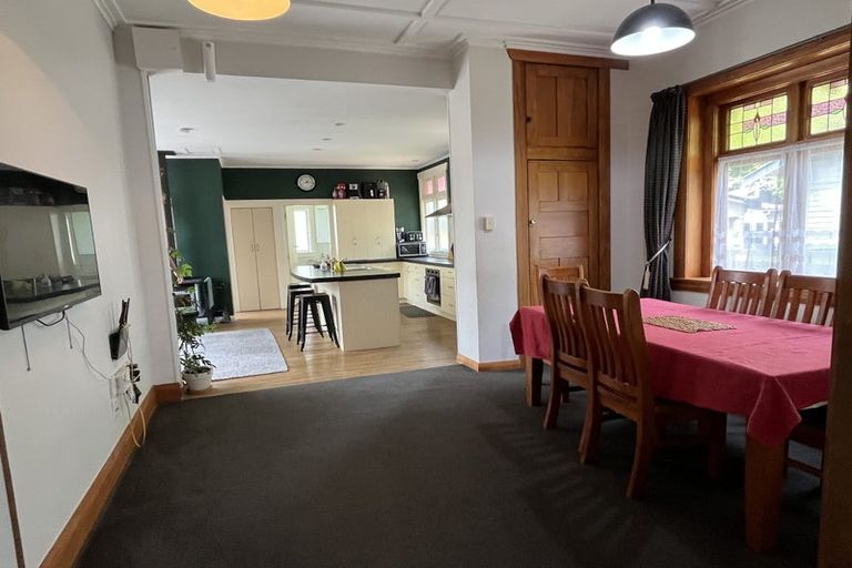 Photo of property in 376 College Street, Hokowhitu, Palmerston North, 4410