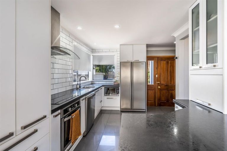 Photo of property in 15 Weka Street, Waikiwi, Invercargill, 9810