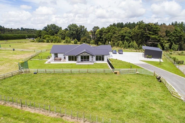 Photo of property in 275 Ngaio Road, Halcombe, Palmerston North, 4479