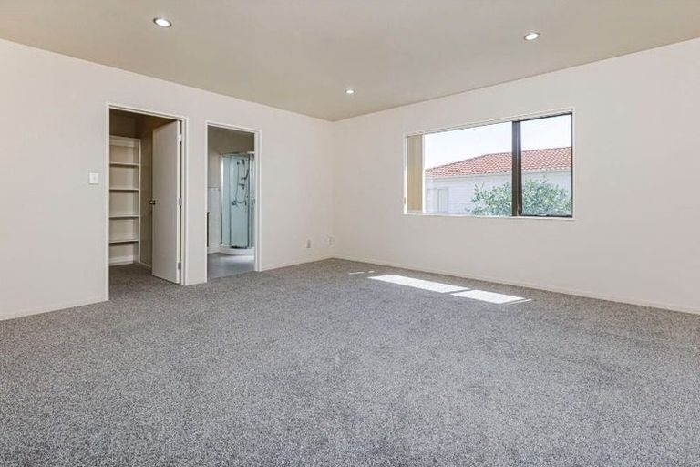 Photo of property in 31 Janway Avenue, Flat Bush, Auckland, 2016