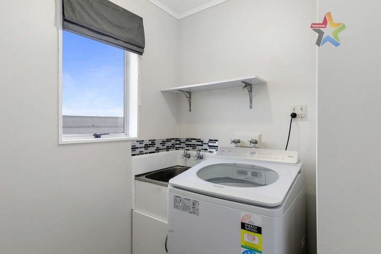 Photo of property in 41 Outram Grove, Kelson, Lower Hutt, 5010