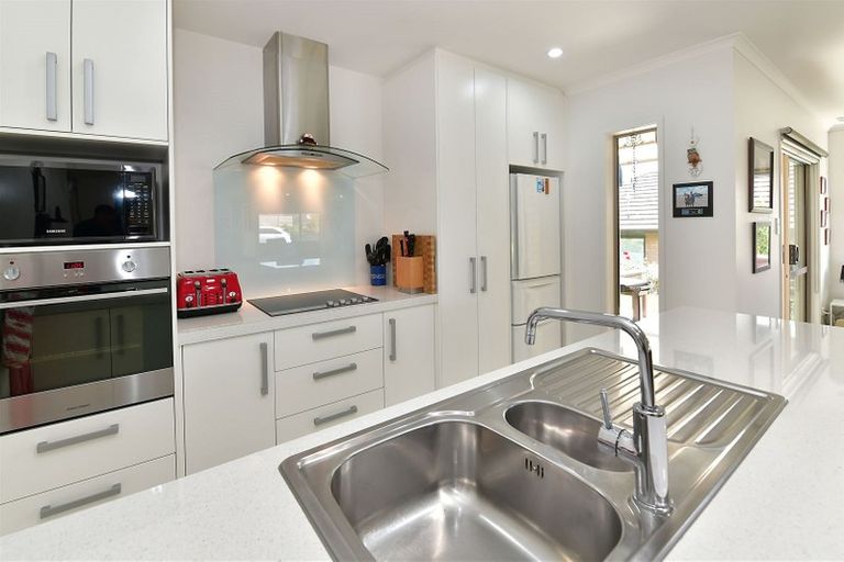 Photo of property in 14 Oliver Street, Warkworth, 0910