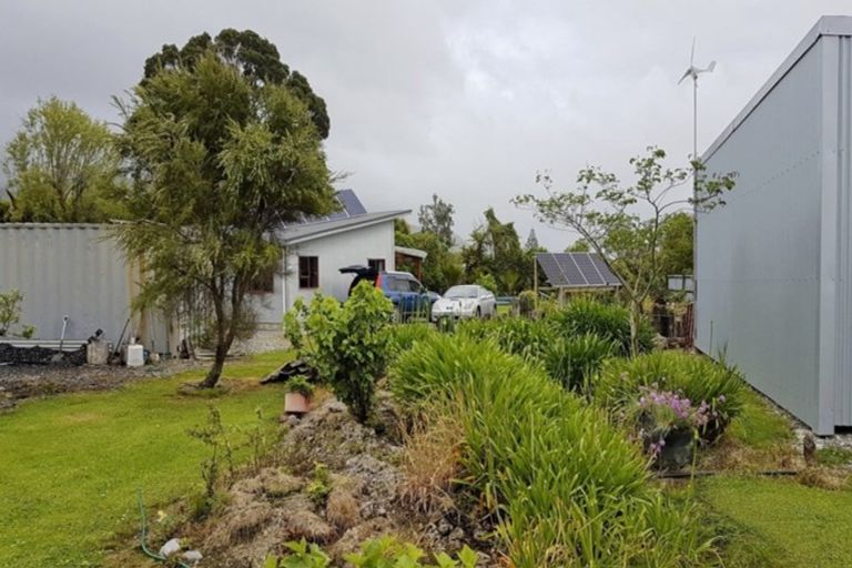 Photo of property in 13 Ives Street, Hector, 7822