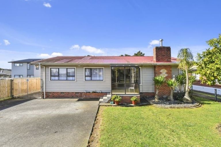 Photo of property in 19 Totara Road, Manurewa, Auckland, 2102