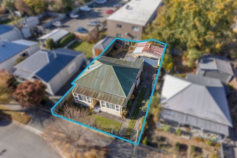 Photo of property in 26 Olliviers Road, Phillipstown, Christchurch, 8011