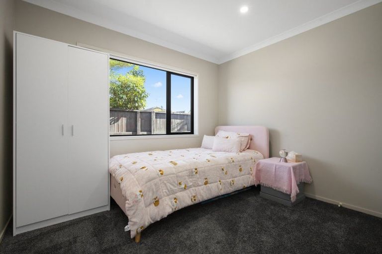 Photo of property in 13 Lieshout Way, Pukekohe, 2120