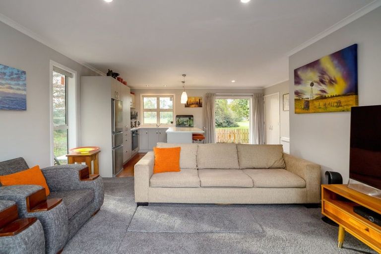 Photo of property in 121 Kuratawhiti Street, Woodside, Greytown, 5794