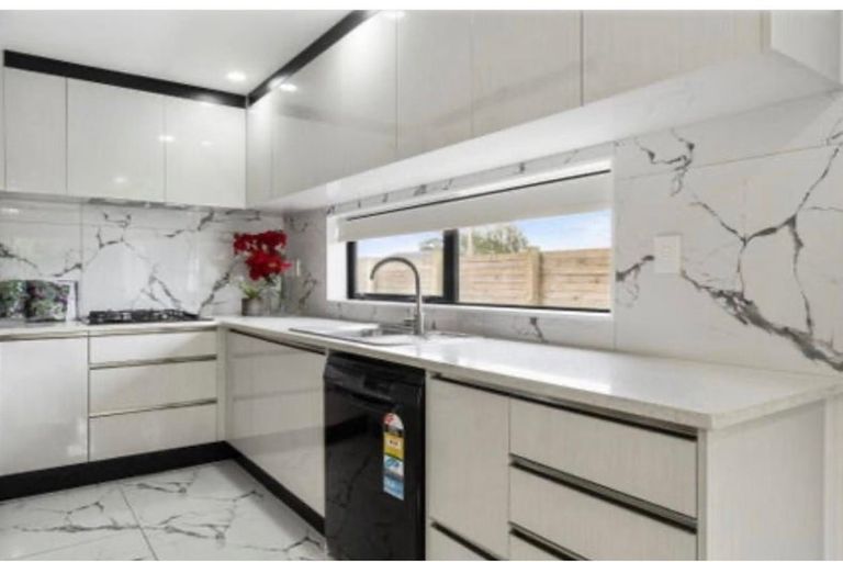 Photo of property in 23a Motatau Road, Papatoetoe, Auckland, 2025