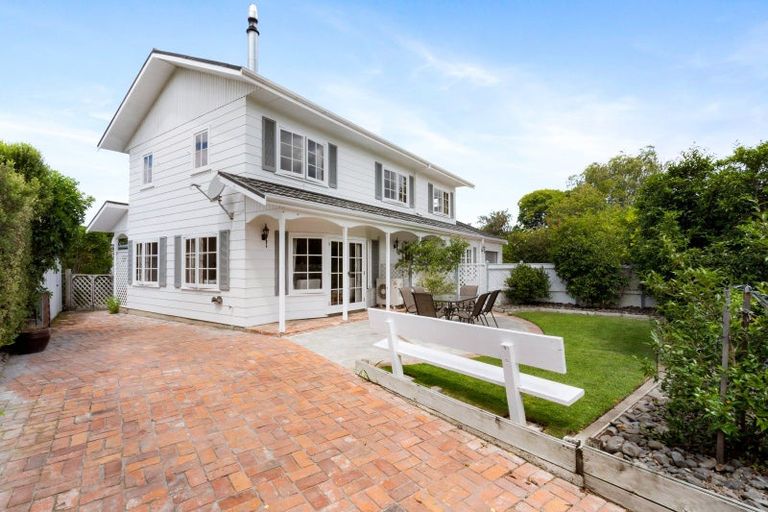 Photo of property in 25 Trigg Crescent, Taradale, Napier, 4112