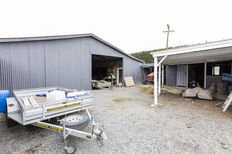 Photo of property in 157 Rakaia Barrhill Methven Road, Rakaia, 7784