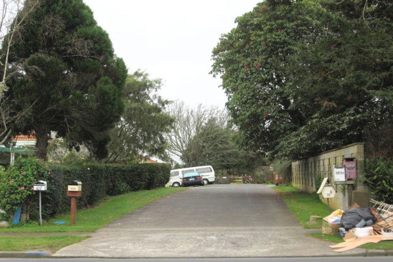 Photo of property in 103 Beach Road, Pahurehure, Papakura, 2113