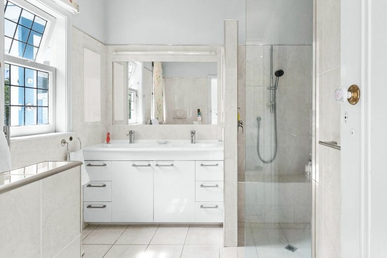 Photo of property in 59 Joll Road, Havelock North, 4130