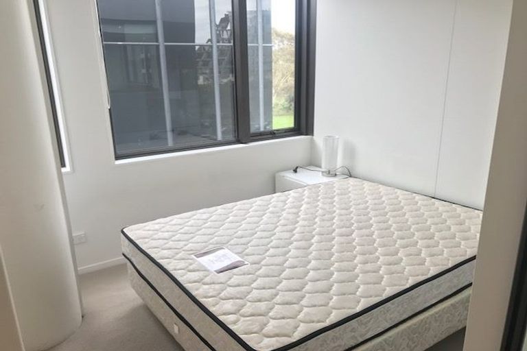 Photo of property in Twin Towers, 811/17 Putney Way, Manukau, Auckland, 2104