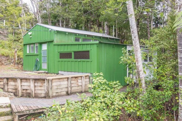 Photo of property in 49 Whatipu Road, Huia, Auckland, 0604