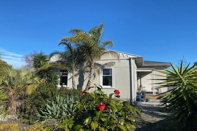 Photo of property in 17a Arataki Road, Havelock North, 4130