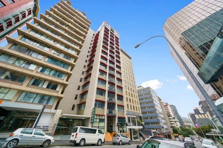 Photo of property in Terrace Garden Apartments, 13b/120 The Terrace, Wellington Central, Wellington, 6011