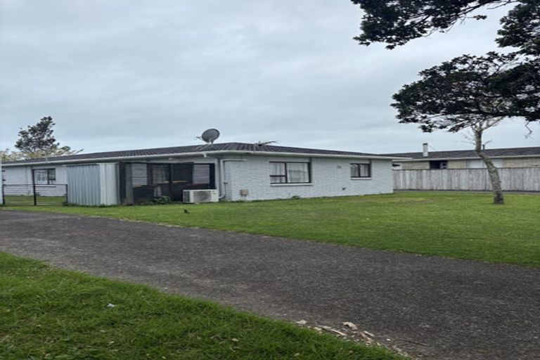Photo of property in 211 Parklands Avenue, Bell Block, New Plymouth, 4312