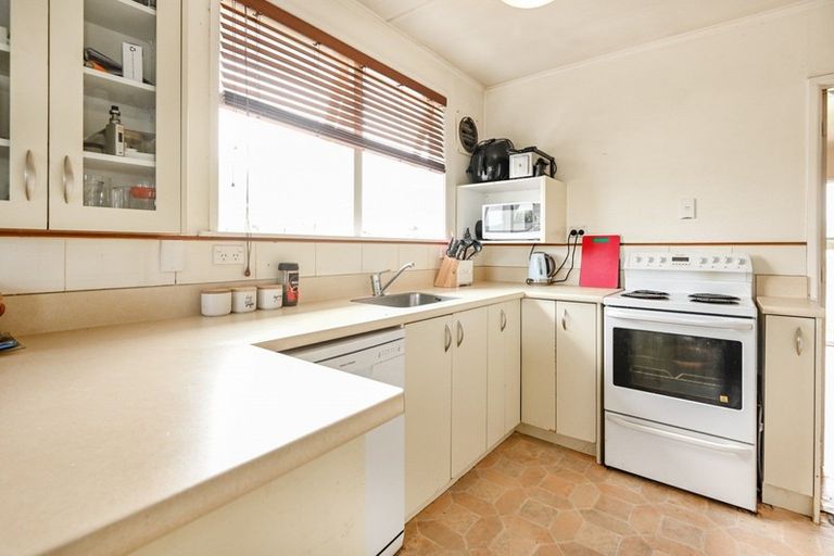 Photo of property in 5 Dover Road, Flaxmere, Hastings, 4120