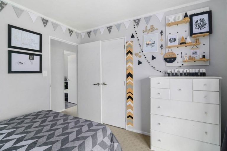 Photo of property in 27 Owhatiura Drive, Lynmore, Rotorua, 3010