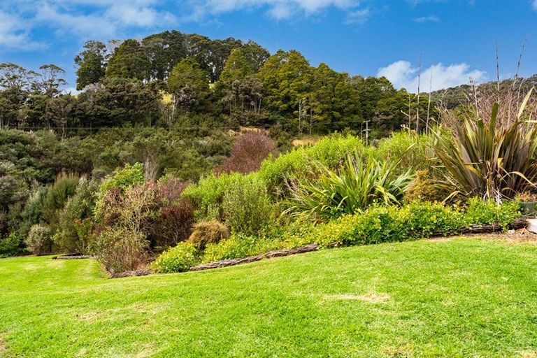 Photo of property in 347 Taraunui Road, Parua Bay, Onerahi, 0192