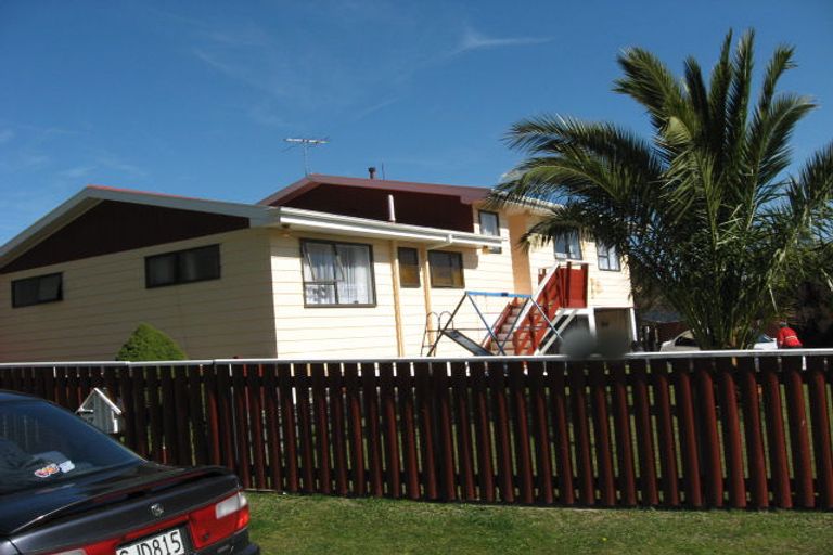 Photo of property in 47 Antrim Crescent, Wainuiomata, Lower Hutt, 5014
