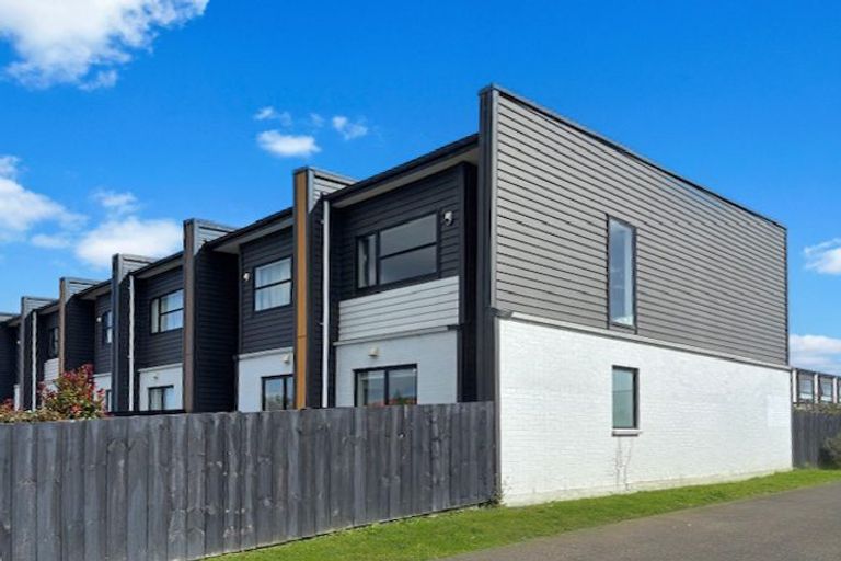 Photo of property in 97 Te Aparangi Road, Papakura, 2110