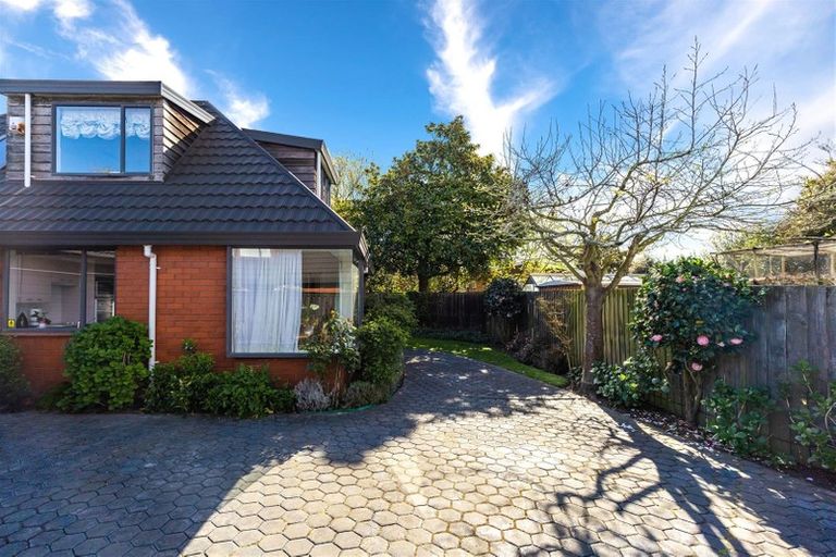 Photo of property in 4a Quirk Place, Sockburn, Christchurch, 8042