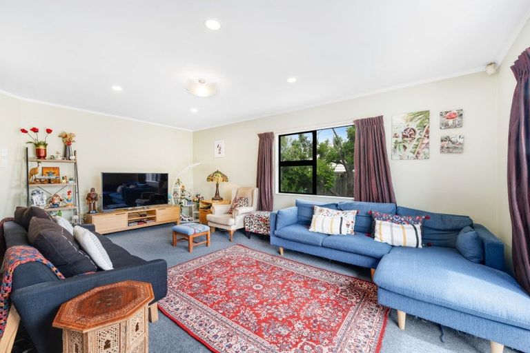 Photo of property in 2/133 Moore Street, Howick, Auckland, 2014