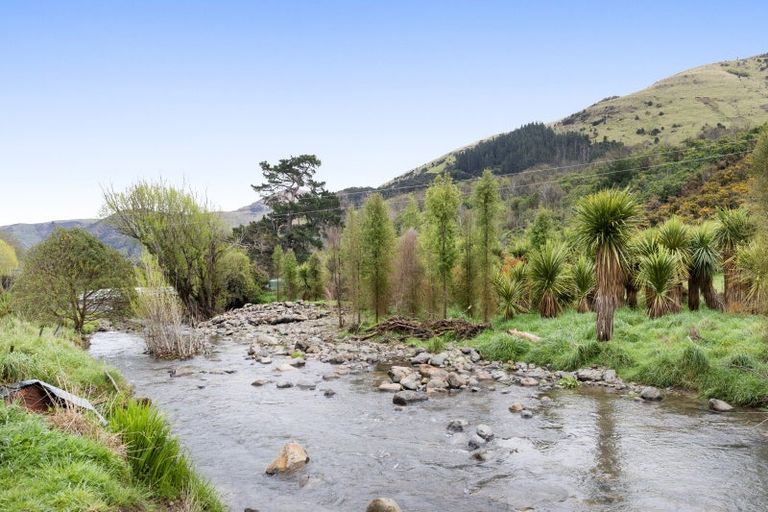 Photo of property in 215 Okuti Valley Road, Little River, 7591