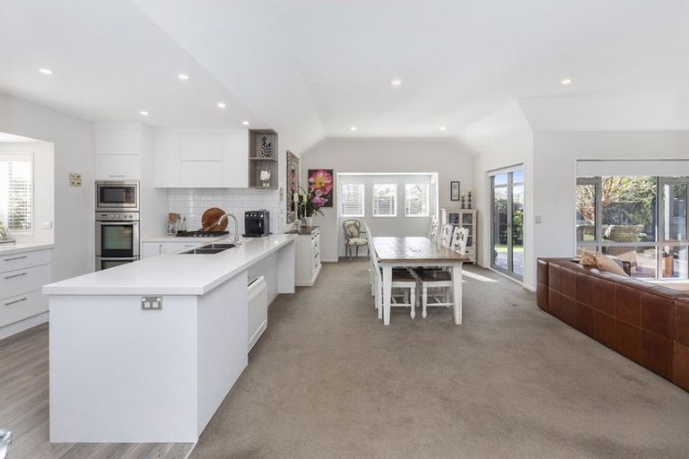 Photo of property in 21 Mistral Road, Northwood, Christchurch, 8051