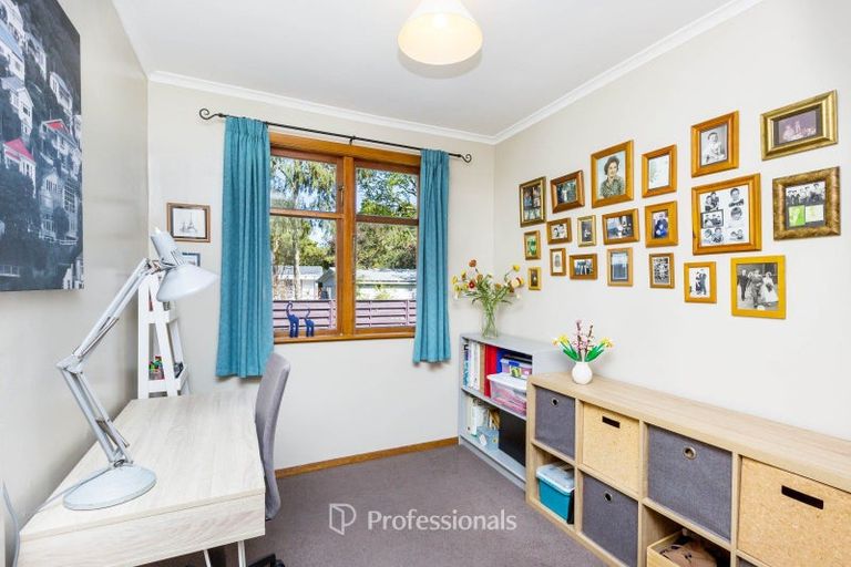 Photo of property in 58 Heretaunga Square, Silverstream, Upper Hutt, 5019