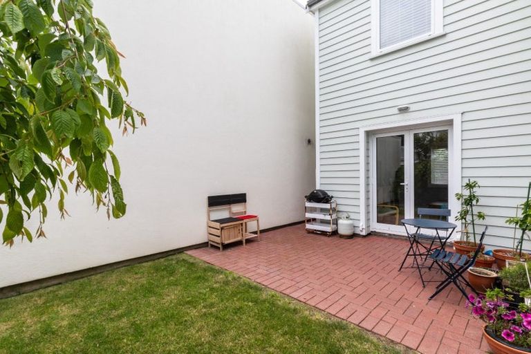 Photo of property in 5/36 Dee Street, Island Bay, Wellington, 6023