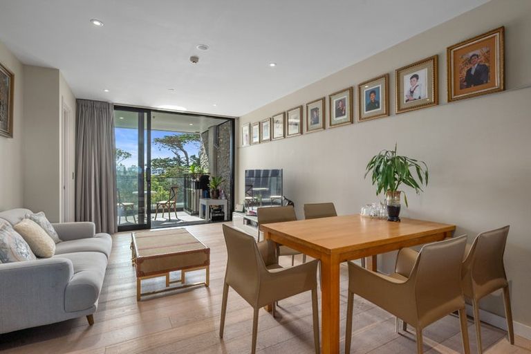 Photo of property in 402/28 Killarney Street, Takapuna, Auckland, 0622