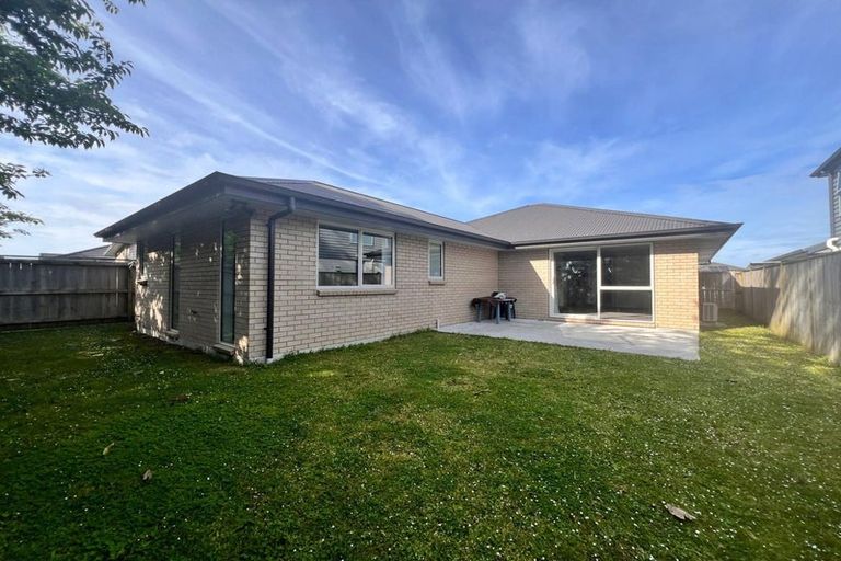 Photo of property in 16 Makatiti Street, Pukekohe, 2120