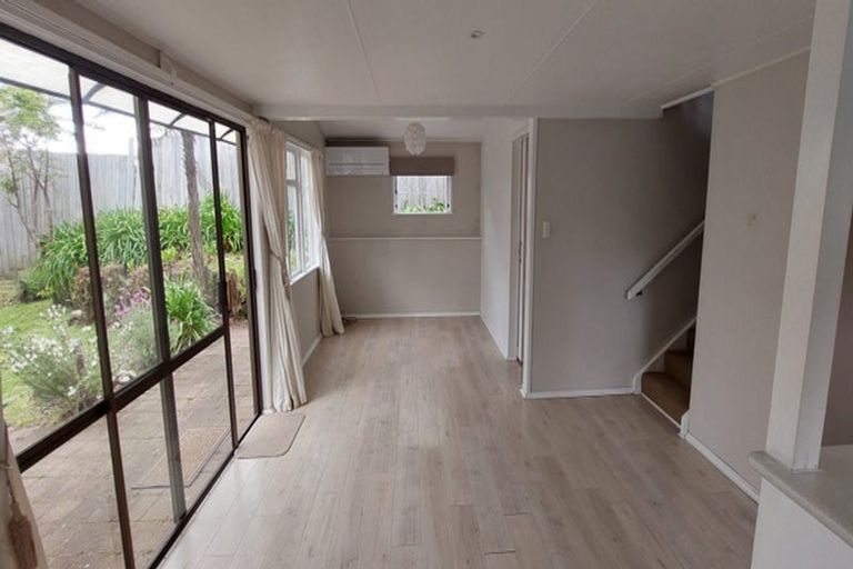 Photo of property in 2/27 Pataka Road, Taupo, 3330