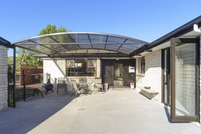 Photo of property in 108 Benmore Avenue, Cloverlea, Palmerston North, 4412