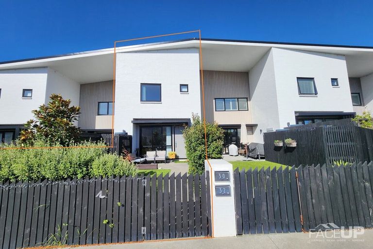 Photo of property in 30 Walter Merton Road, Hobsonville, Auckland, 0616