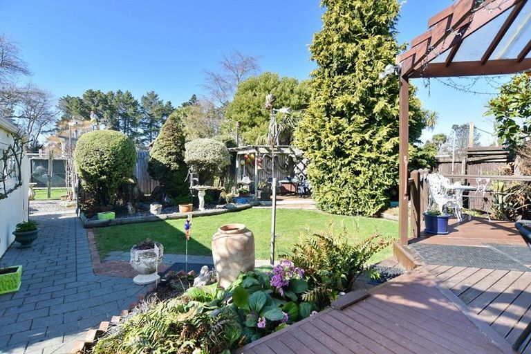 Photo of property in 11 Stalkers Road, Woodend Beach, Kaiapoi, 7691