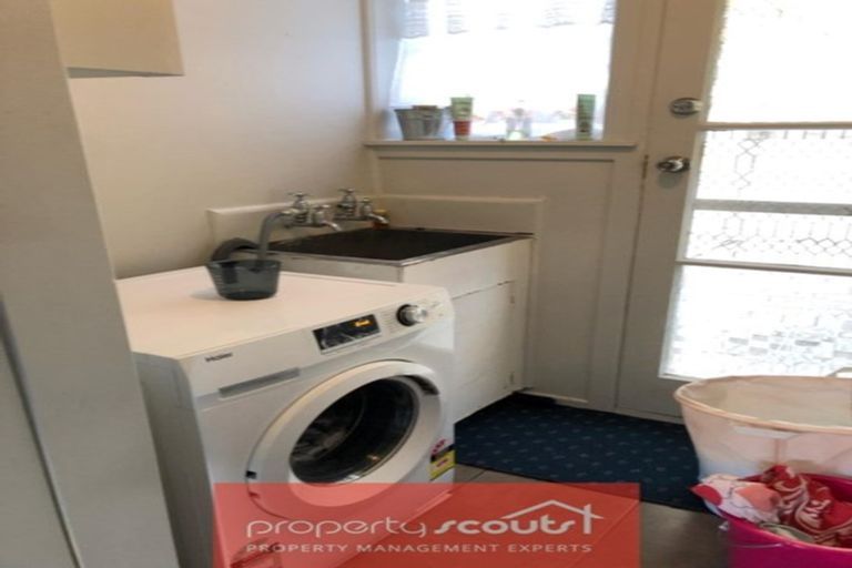 Photo of property in 2/75 Lemon Street, New Plymouth, 4310