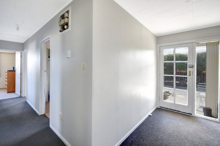 Photo of property in 1 Ashton Street, Mosgiel, 9024