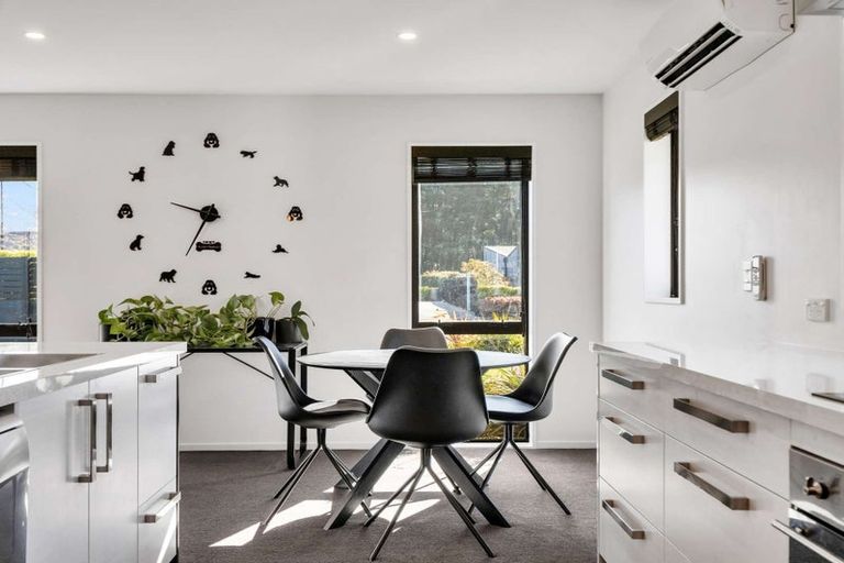 Photo of property in 10 Kohunga Crescent, Bottle Lake, Christchurch, 8083