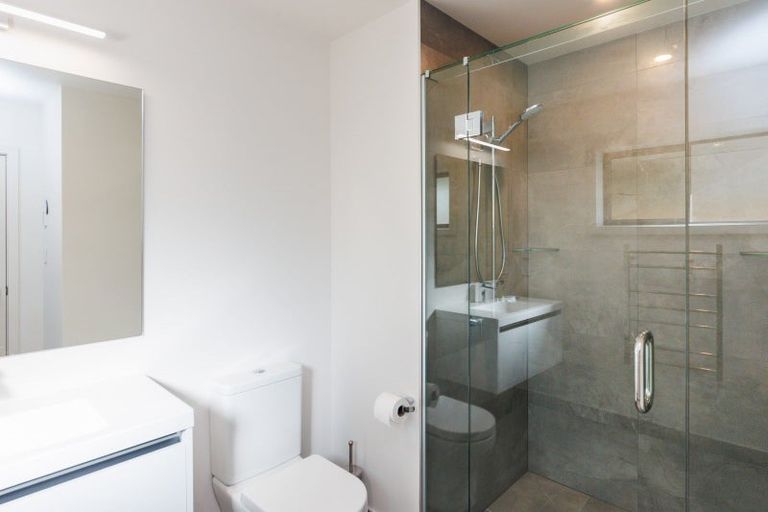 Photo of property in 14b Knowles Street, Terrace End, Palmerston North, 4410