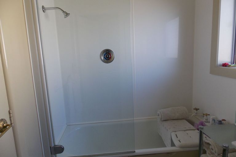 Photo of property in 50 Mowbray Street, Watlington, Timaru, 7910