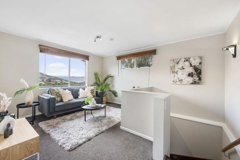 Photo of property in 3 Clementine Way, Crofton Downs, Wellington, 6035